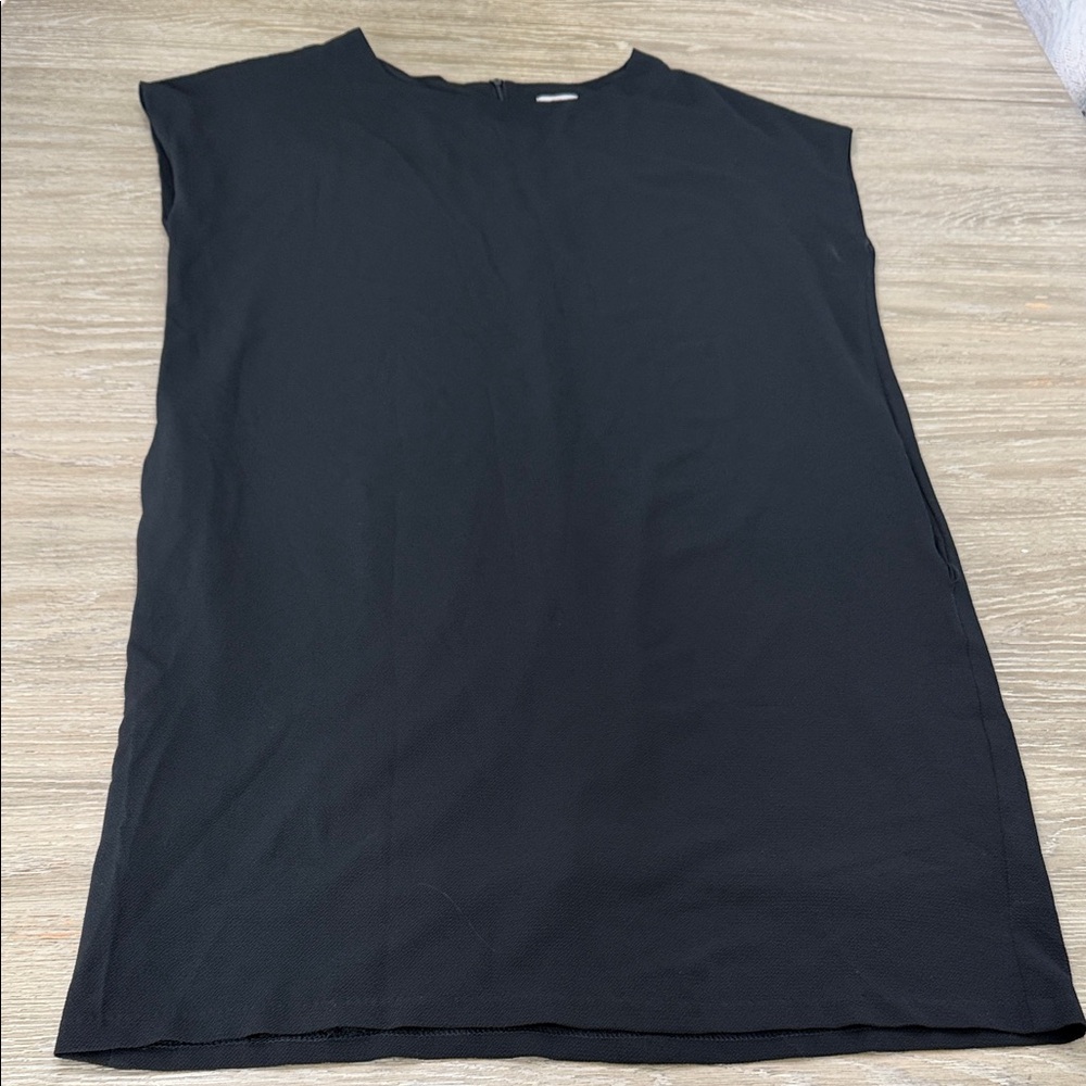 Classic Black Sleeveless dress